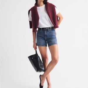 Abercrombie & Fitch High Rise Dad Denim Shorts | Medium Wash | Size 30